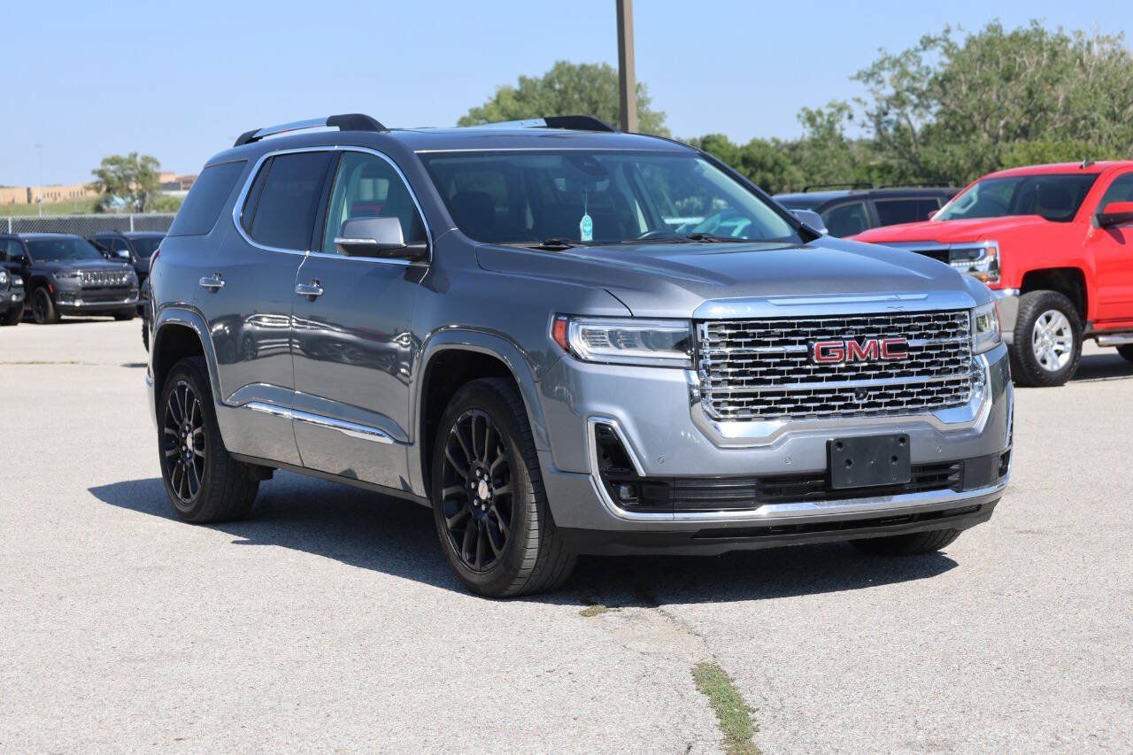 Used 2020 GMC Acadia Denali w/ Trailering Package AWD/4WD image 4
