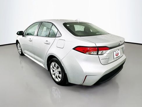 Used 2026 Toyota Corolla LE image 7