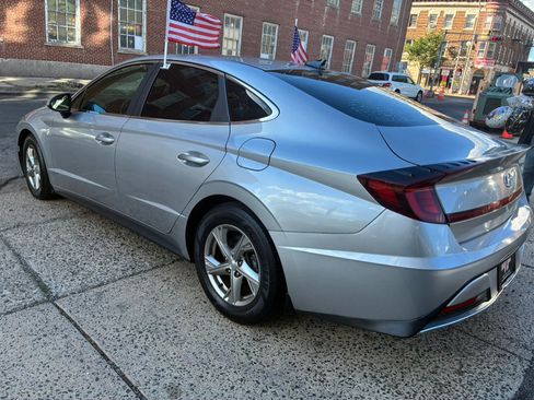Used 2021 Hyundai Sonata SE FWD image 5