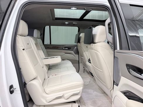 Used 2023 Cadillac Escalade ESV Premium Luxury Platinum w/ LPO, Radiant Package AWD/4WD image 49