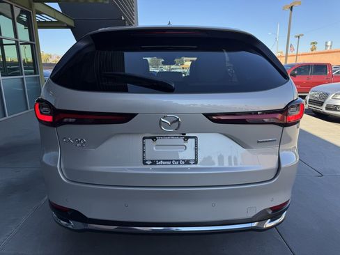 Used 2024 MAZDA CX-90 Plug-In Hybrid w/ Premium Pkg image 13