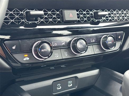 Certified 2025 Honda Accord Sport image 17