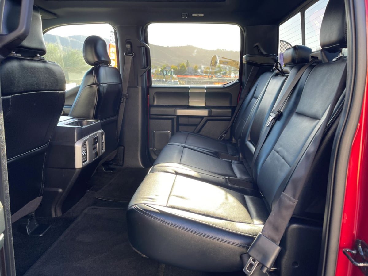 Used 2015 Ford F150 Lariat w/ Equipment Group 502A Luxury AWD/4WD image 21