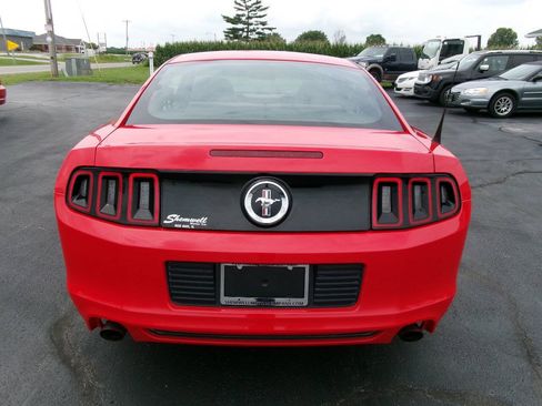 Used 2014 Ford Mustang Coupe RWD image 5