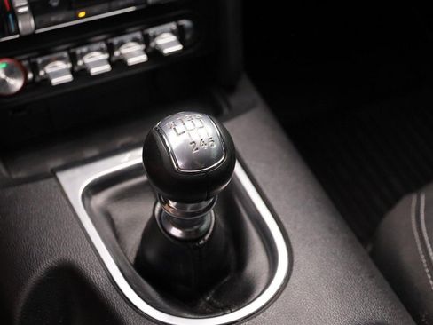Used 2019 Ford Mustang GT Premium w/ Black Accent Package RWD image 19