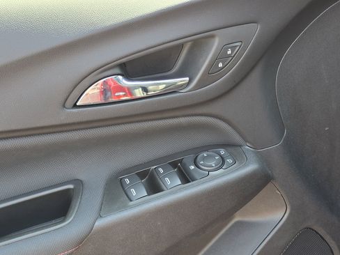 Certified 2023 Chevrolet Equinox RS w/ RS Leather Package FWD image 34
