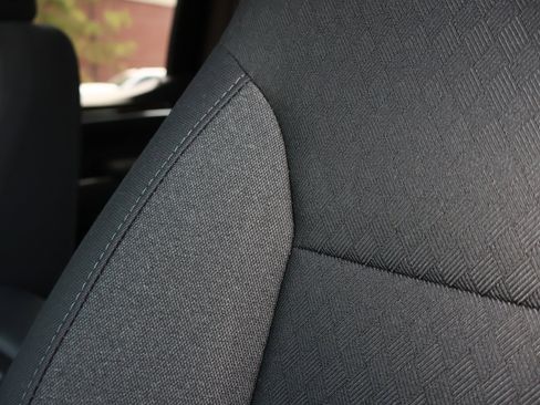 New 2026 Chevrolet Silverado 1500 LT w/ Z71 Off-Road Package image 11