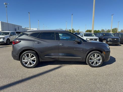 Used 2022 Chevrolet Blazer Premier w/ Enhanced Convenience Package FWD image 5