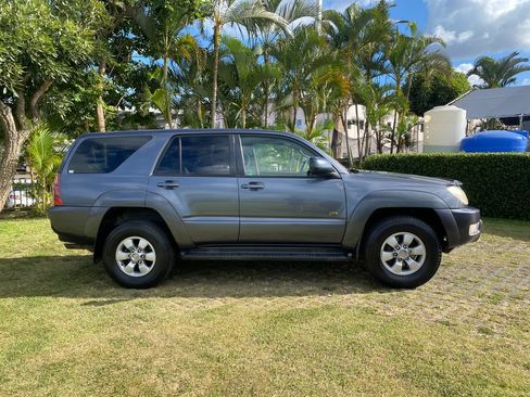 Used 2005 Toyota 4Runner SR5 RWD image 27