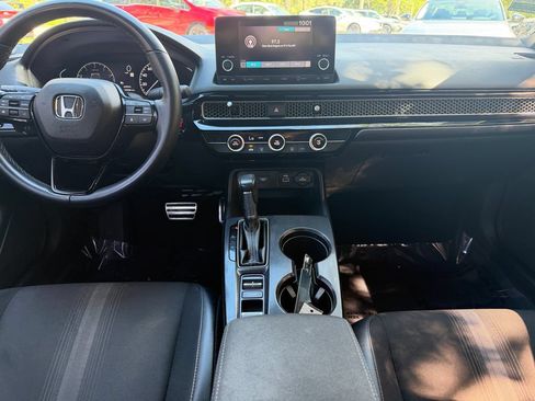 Used 2023 Honda Civic Sport image 12