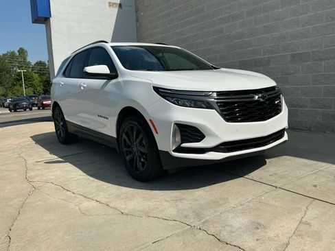 Used 2023 Chevrolet Equinox RS w/ RS Leather Package FWD image 1