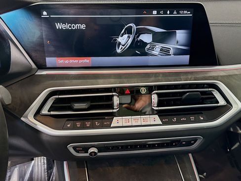 Used 2023 BMW X5 sDrive40i w/ Premium Package image 18