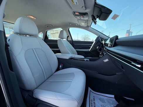 New 2026 Hyundai Sonata SEL FWD image 29