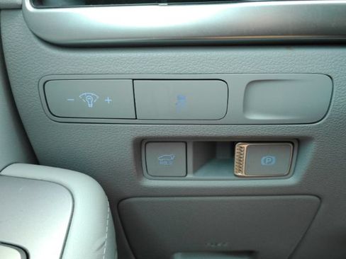Used 2024 Hyundai Palisade SEL FWD image 36