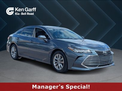 Used 2022 Toyota Avalon XLE