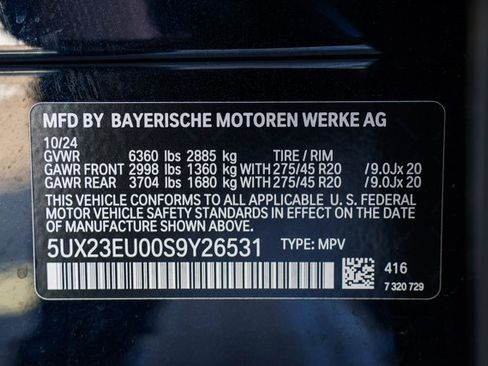 Used 2025 BMW X5 xDrive40i w/ M Sport Package AWD/4WD image 29