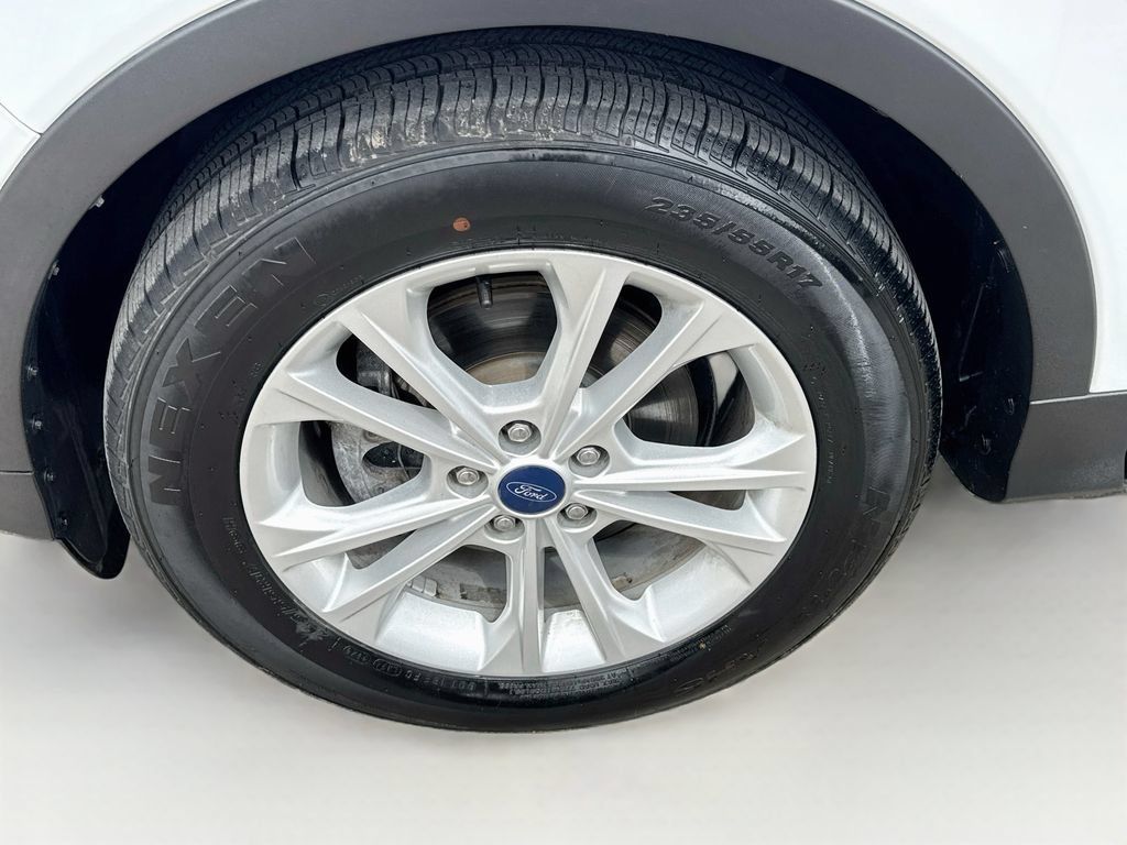 Used 2017 Ford Escape S FWD image 37