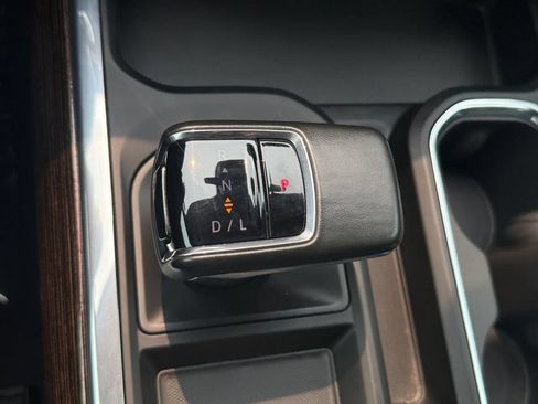 Used 2023 GMC Sierra 1500 Elevation AWD/4WD image 17
