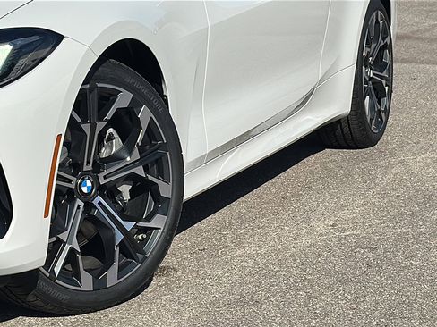 New 2026 BMW 430i Coupe w/ Premium Package image 3