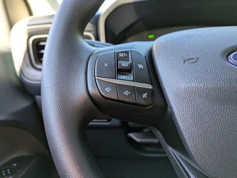 New 2025 Ford Maverick XL image 26