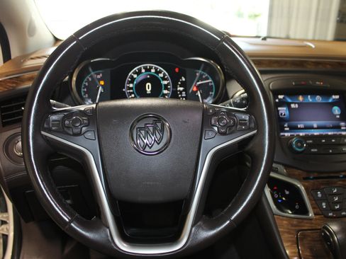 Used 2014 Buick LaCrosse Leather AWD/4WD image 10