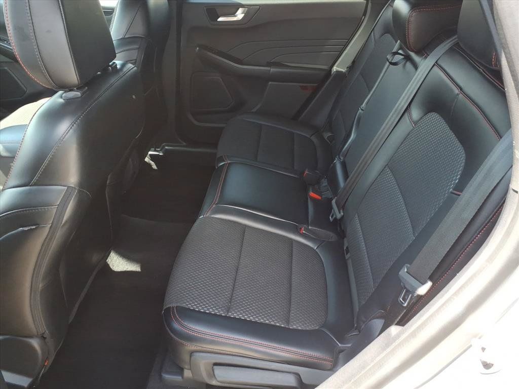 Used 2024 Ford Escape ST-Line AWD/4WD image 13