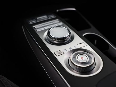 New 2025 Genesis Electrified GV70 Advanced w/ Prestige Package image 40