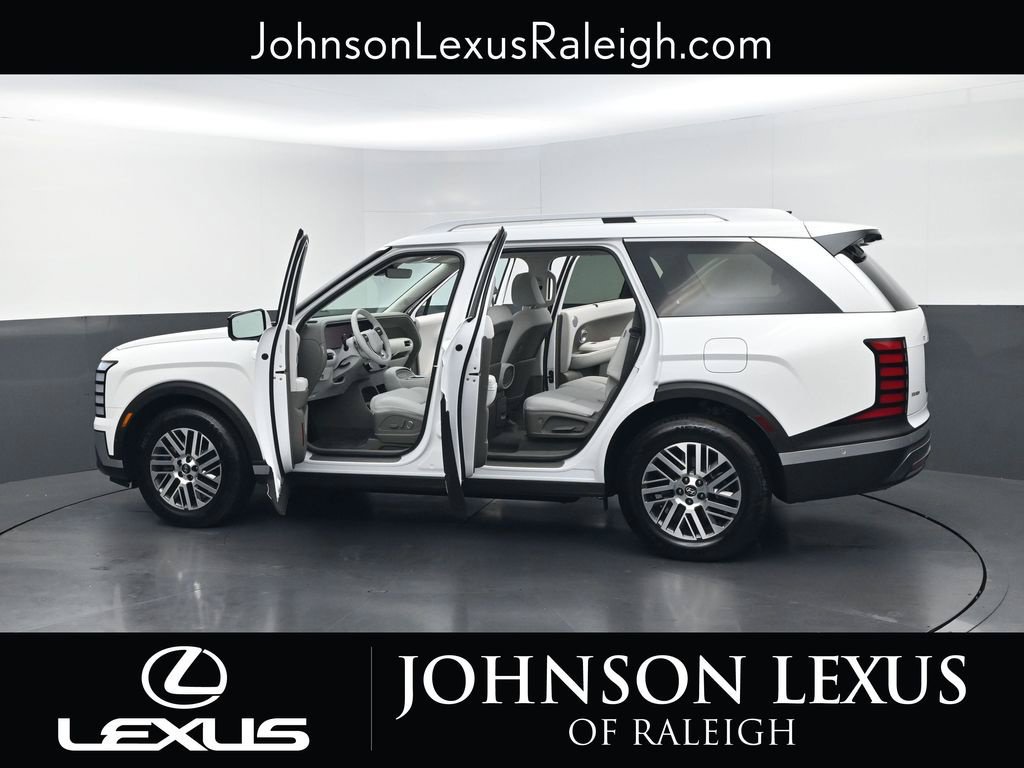 Used 2026 Hyundai Palisade SEL AWD/4WD image 32