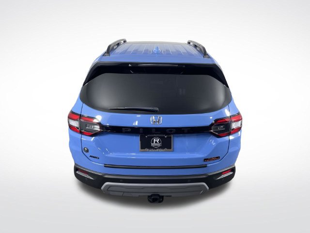 Used 2025 Honda Pilot TrailSport image 39