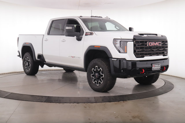 Used 2025 GMC Sierra 2500 AT4X AWD/4WD image 2