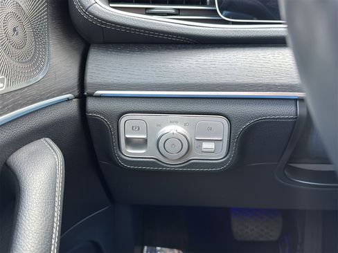 Certified 2024 Mercedes-Benz GLE 450 4MATIC image 22