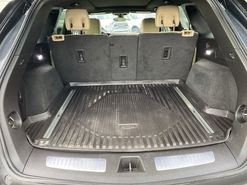 Used 2019 Cadillac XT5 Luxury image 4