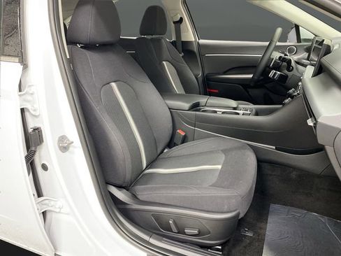 New 2025 Hyundai Sonata SEL image 29