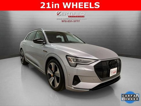 Used 2023 Audi e-tron Premium Plus image 3