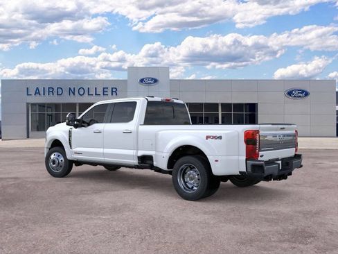 New 2026 Ford F450 King Ranch w/ Chrome Package AWD/4WD image 4