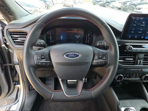 Used 2024 Ford Escape ST-Line FWD image 17