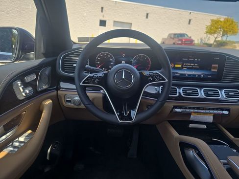 New 2026 Mercedes-Benz GLE 450 4MATIC image 13