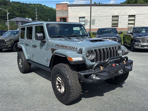 Certified 2024 Jeep Wrangler Unlimited Rubicon 392 AWD/4WD image 2