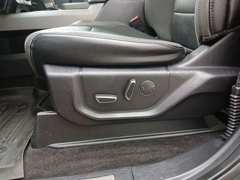 Used 2020 Ford F150 Raptor w/ Equipment Group 802A Luxury image 31