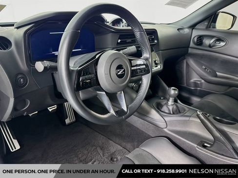 Certified 2024 Nissan Z Performance w/ Floor Mat Package RWD image 9