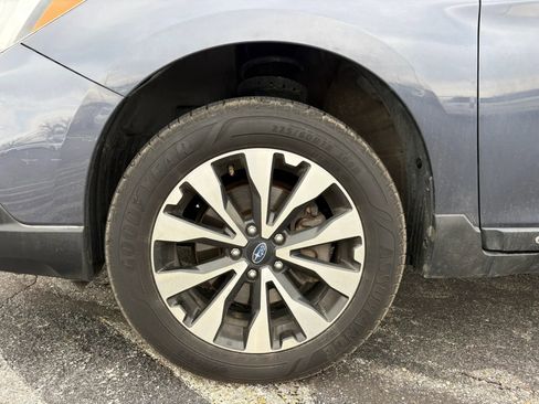 Used 2017 Subaru Outback 2.5i Limited image 28