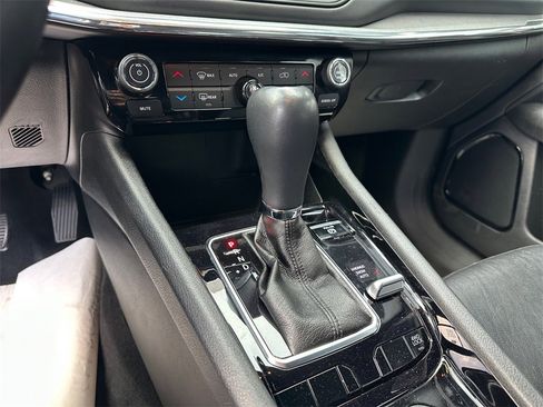 Used 2022 Jeep Compass Limited image 21