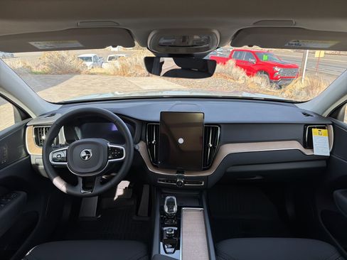 New 2026 Volvo XC60 T8 Plus w/ Protection Package Premier image 9