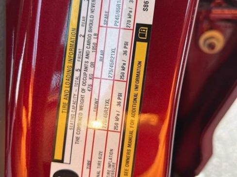 Used 2025 Jeep Grand Cherokee Summit w/ Luxury Tech Group V image 40