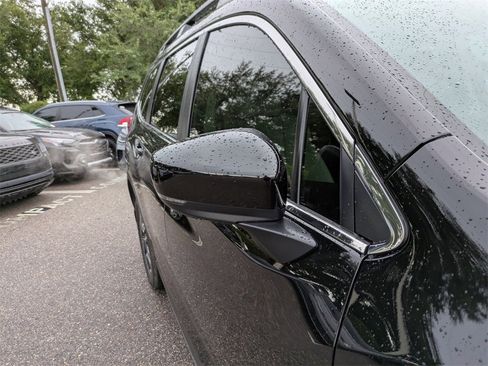 New 2025 Subaru Ascent Limited image 10