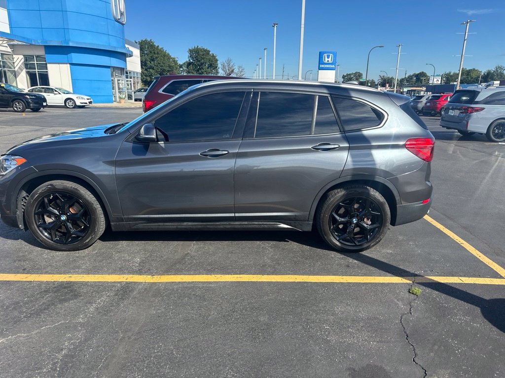Used 2018 BMW X1 xDrive28i AWD/4WD image 1