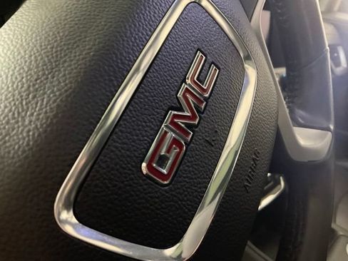Used 2020 GMC Terrain SLT w/ Preferred Package AWD/4WD image 45