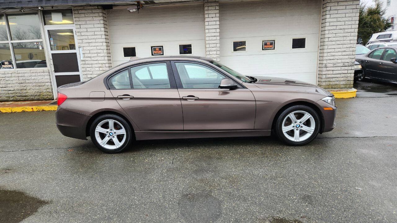 Used 2015 BMW 320i xDrive Sedan AWD/4WD image 9