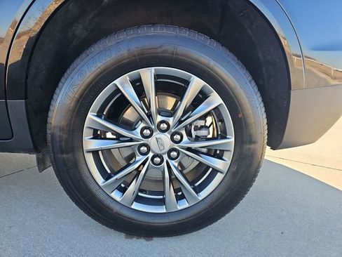 Used 2023 Cadillac XT5 Premium Luxury image 34