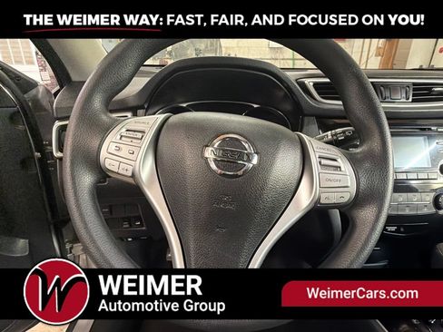 Used 2016 Nissan Rogue S w/ Appearance Package AWD/4WD image 29